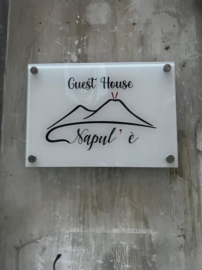 Guest House Napul'E Napoli Dış mekan fotoğraf