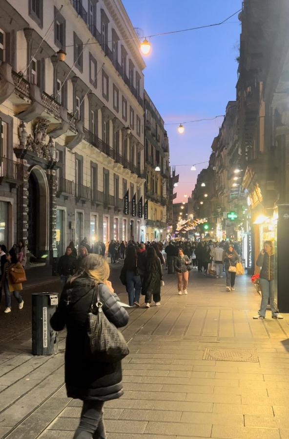Guest House Napul'E Napoli Dış mekan fotoğraf