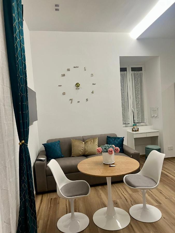 Guest House Napul'E Napoli Dış mekan fotoğraf