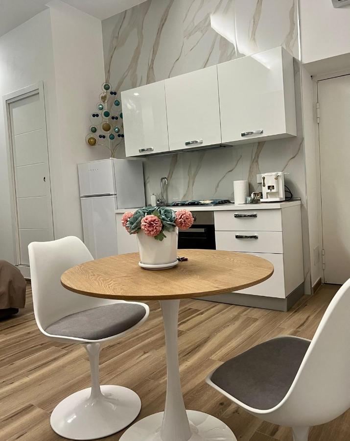 Guest House Napul'E Napoli Dış mekan fotoğraf