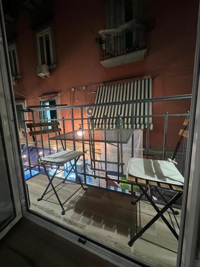 Guest House Napul'E Napoli Dış mekan fotoğraf